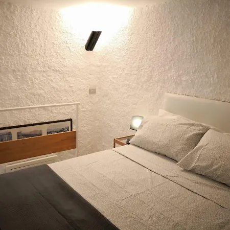 Apartament Dimora Vallisa *